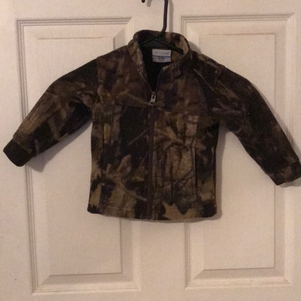 Little boy Columbia camo zip up jacket